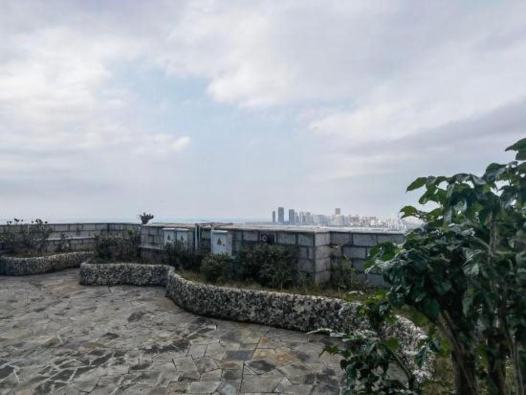 Golden Sea View Hotel Haikou Haikou  Exterior foto