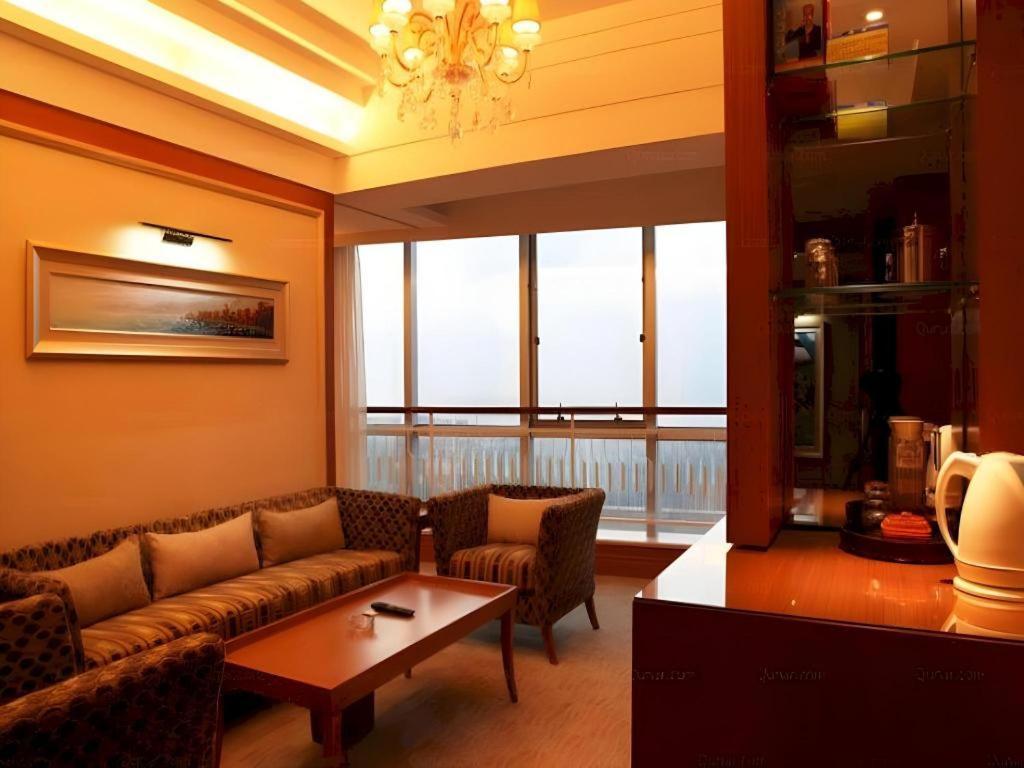 Golden Sea View Hotel Haikou Haikou  Exterior foto